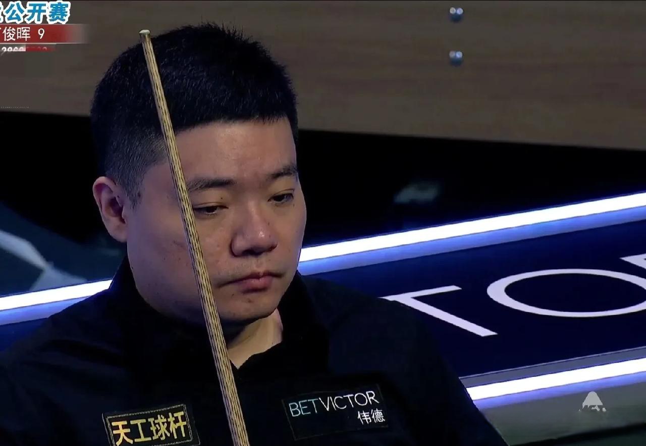丁俊晖技术犯规送分，苏炳添主帅怒摔战术板！